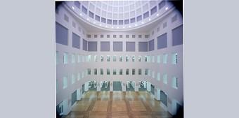 Bild zu KUNST+PAUSE O.M.U. – Architektur im Quadrat